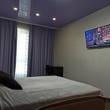Apartment New Building In Center Dnipro Exterior photo